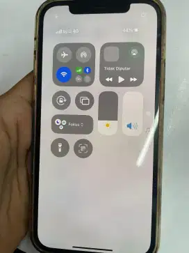 iPhone 12 pro inter 256 minus Hb gantian 100