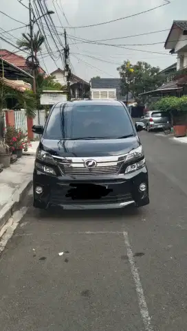 Toyota Vellfire 2.4  A/T ZG premium sound 2013