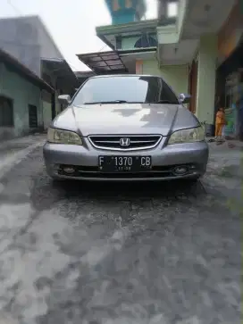 Dijual cepat accord sedan mewah harga murah