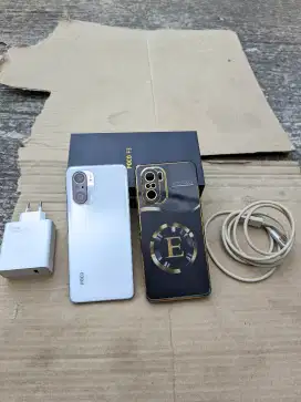 Poco F3 8/256gb white fullset tangan pertama