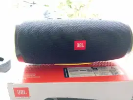 Jbl charger 4 by harman
