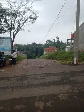 Lahan tanah kavling pinggir jalan desa