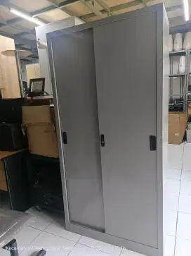 Lemari Arsip Besi merk Daiko
