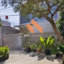 Rumah strategis dkt tol Pasteur di sarijadi sayap setraduta