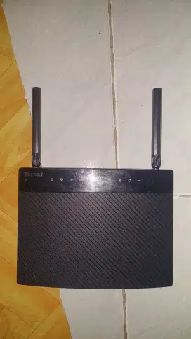 Router tenda AC9