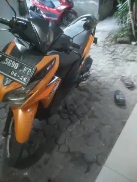 Jual cpt Vario 125 tahun 2012 plate T ( karawang )