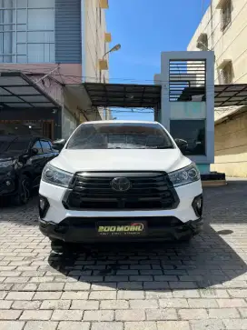 Toyota Innova Venturer A/T Diesel 2021, Putih