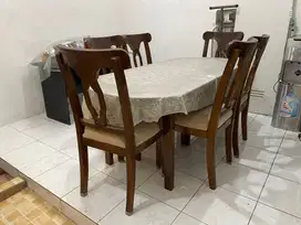 Dijual Set Meja Makan 6 Kursi – Masih Bagus Cipondoh, Tangerang