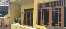 KONTRAKAN SIAP HUNI! Harga terjangkau, cocok untuk keluarga bahagia.