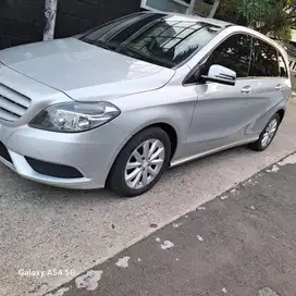 Mercedes-Benz B200 2013 Bensin