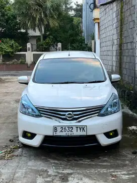 Grand Livina XV 2018 AT