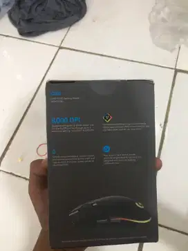 Logitech lighsych gaming mouse