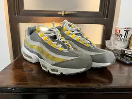Sepatu air max 95 original