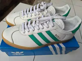 Preloved! Adidas Samba - Stan Smith - Gazelle