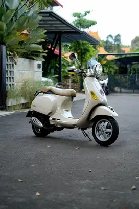 VESPA LXV 150 3VIE 2014