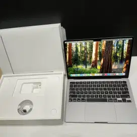 Apple MacBook Air M3 13 inch 24GB 512GB Second iBox Like New Murah