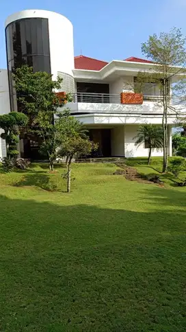 Rumah Villa Hook dekat Royal Hotel Trawas