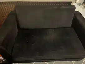 Sofa Bed Hitam (145 x 80) beludru hitam