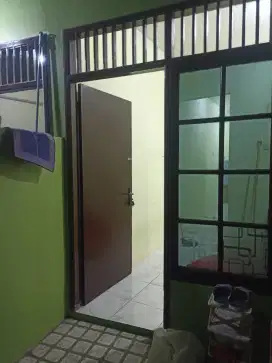 Disewakan bulanan rumah kontrakan 1 kamar tidur