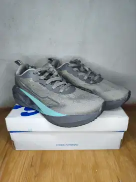 Sepatu Baru Heiden Heritage Stryde Rival
