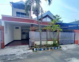 DIJUAL RUMAH JLN BUNGA - BUNGA, DEKAT KAMPUS UB, SOEHAT MALANG