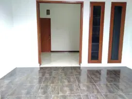 DI KONTRAKAN RUMAH COCOK UNTUK KANTOR ASMARANDANA GAMELAN