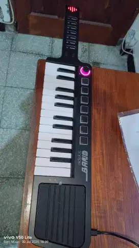 Midi gitar keyboard