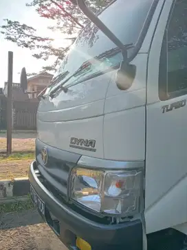 TOYOTA DYNA 110 ST 2011 ENGKEL BOX