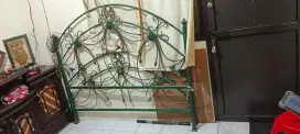 Dijual ranjang besi full