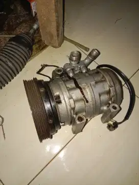 Compressor AC Daihatsu feroza