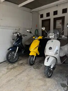 Piaggio beverlly 250cc hanya 6 di indonesia made in italy
