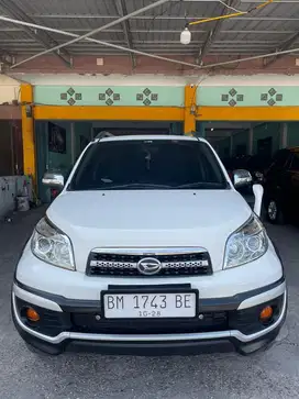 Daihatsu Terios TX adventure 2013 Manual