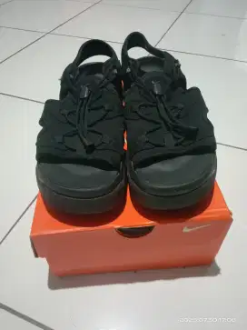 Dimahar Nike Sepatu Sendal wanita air max koko black