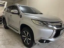 2017 Pajero Sport Dakar 4x2 Matic Solar