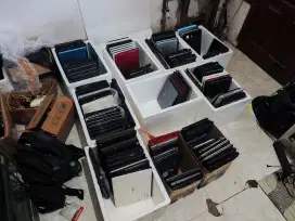 Dicari pegawai wanita umur 17-35thnn bagian penjualan ditoko dn online