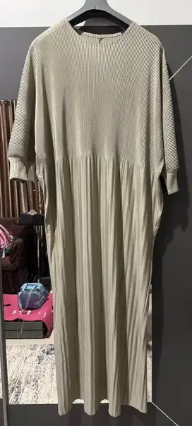 Dres atau gamis belinya di shopee nggak ada merek size XL