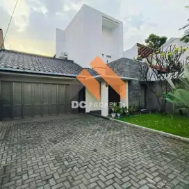 Rumah VINTAGE passive income Cigadung dago kodya bandung