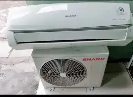 Jual ac Sharp 1/2 pk R32 lowwa 360 watt kondisi 95% ori semua