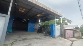 Gudang siap pakai di pinggir jalan Mustika Sari, Mustika Jaya Bekasi