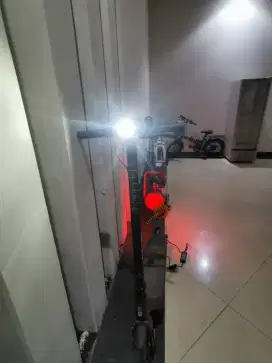 Xiaomi electric scooter 4 lite 2nd