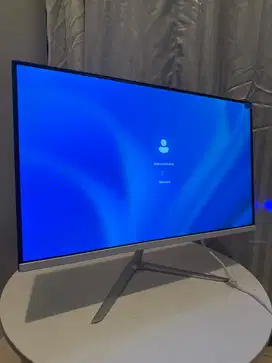 24inch PC All-in-One AIO Intel i5-7400 RAM 16GB 256GB Hard Disk