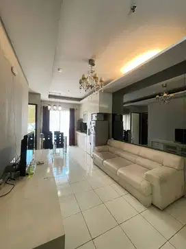 Disewakan Apartemen Mediterania 2 unit Lantai Dasar Praktis Langka Jar