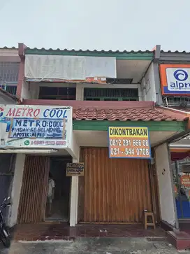 Disewakan ruko tingkat strategis