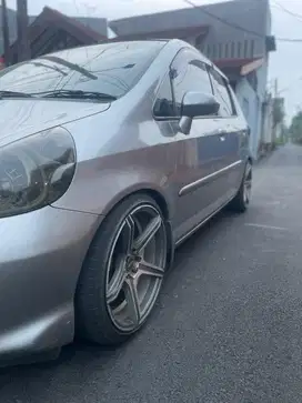 Jual Mobil Honda jazz