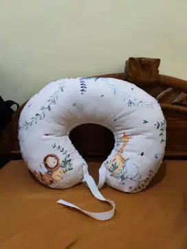 Bantal Menyusui Baby Loop Preloved – Belum Pernah Dipakai