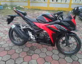 Honda CBR 150R 2019