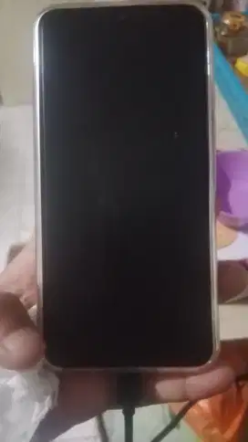 Jual vivo y17 lengkap ram 8 total ruang 256 no minus rp 1jt nego