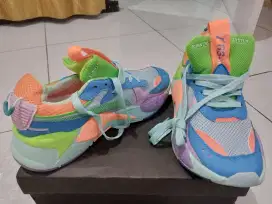 Sepatu Puma RSX running badminton tenis atletik