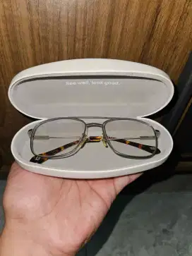 Kacamata Minus Photocromic Bridges Frame Titanium