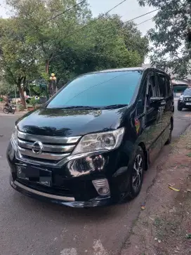 Nissan Serena hws at 2014